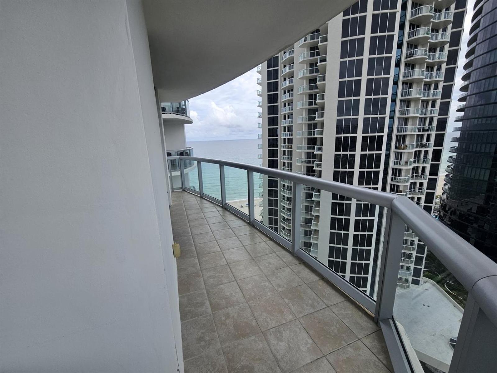 Mare-1708 Apartment Aventura Exterior photo